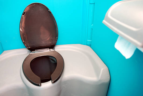 Portable Toilet Options We Offer in Goodrich, MI